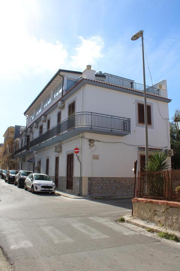 Апартаменты La Stanza Vicino Al Mare , Una Camera Da Letto E Bagno Con Balcone Vista Mare Балестрате Экстерьер фото