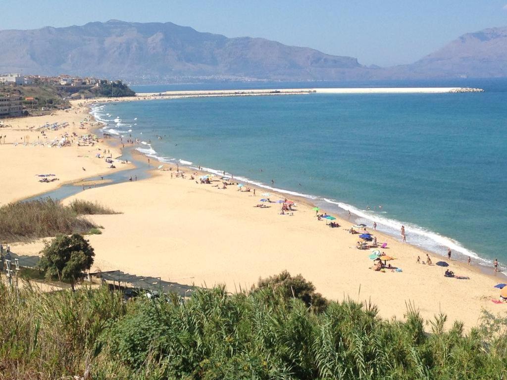 Апартаменты La Stanza Vicino Al Mare , Una Camera Da Letto E Bagno Con Balcone Vista Mare Балестрате Экстерьер фото