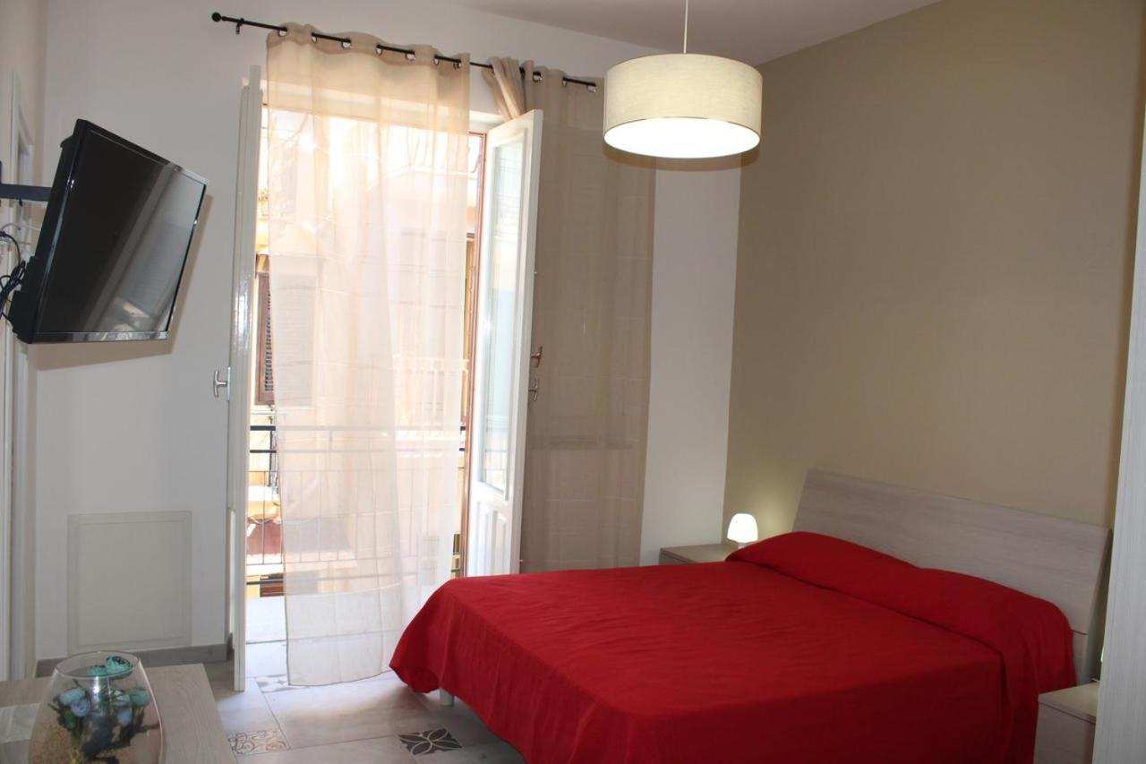 Апартаменты La Stanza Vicino Al Mare , Una Camera Da Letto E Bagno Con Balcone Vista Mare Балестрате Экстерьер фото