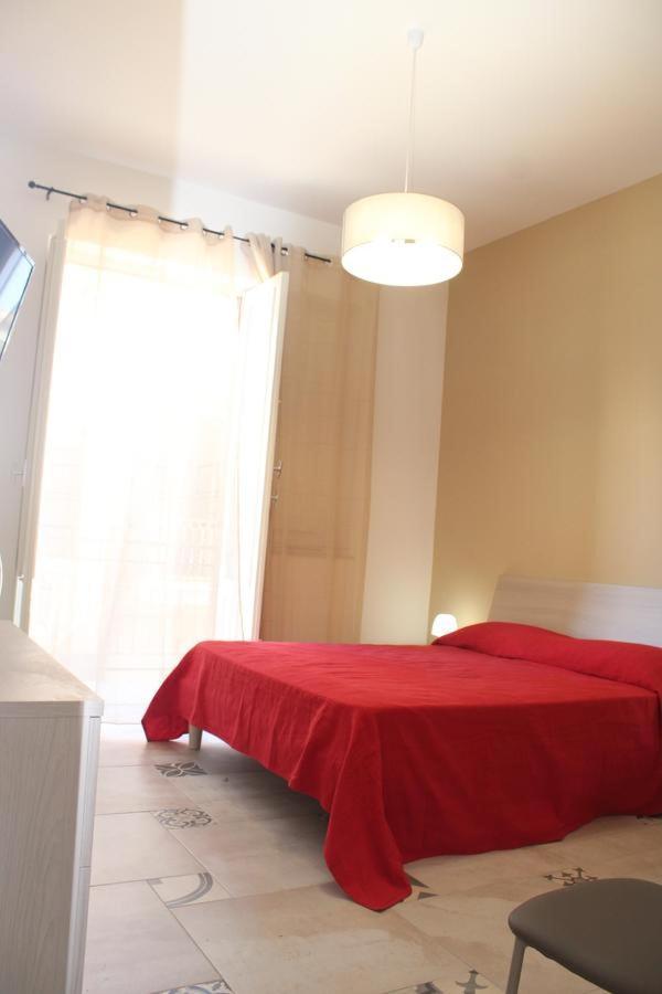 Апартаменты La Stanza Vicino Al Mare , Una Camera Da Letto E Bagno Con Balcone Vista Mare Балестрате Экстерьер фото